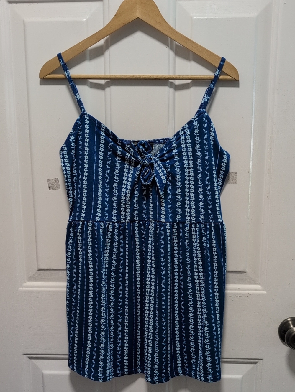 Women's Blue Striped Tie-Front Cami Top